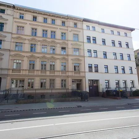 Fullhouse - Halle - T28 - Elephant * Halle (Saale)